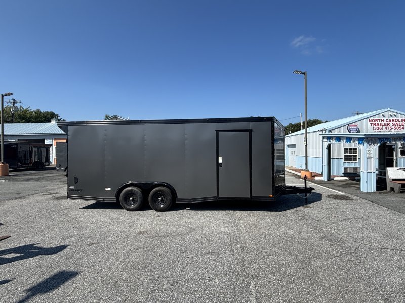 2025 Cynergy 8.5×20 Enclosed Pro Series Slant-V Blackout Ramp 10K