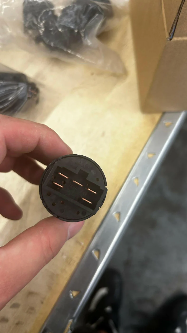 Ignition Switch for H12 | DHKG-H12 - Image 3