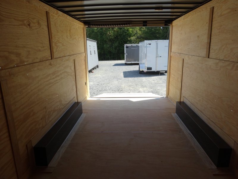 2025 Cynergy 8.5×20 Enclosed Pro Series Slant-V Ramp 10K - Image 8