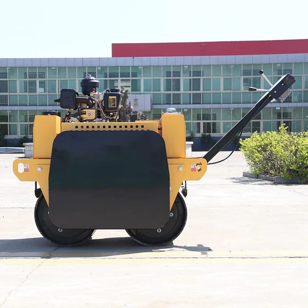 TYPHON 10hp EPA B&S FURY Walk behind Vibratory Roller Compactor - Image 5