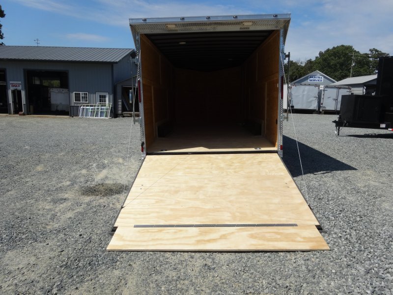 2025 Cynergy 8.5×20 Enclosed Pro Series Slant-V Ramp 10K - Image 6