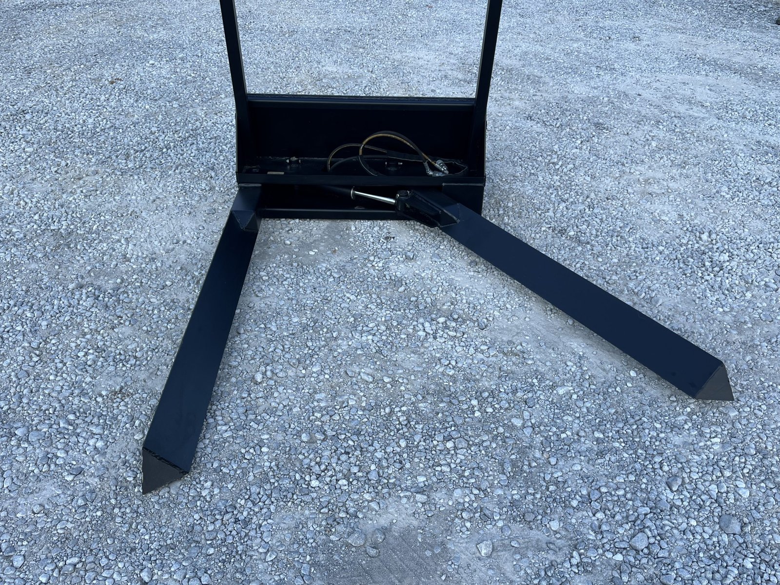 Hydraulic Nursery Tree Fork Attachment Fits Skid Steer Tractor Quick Attach - Image 16