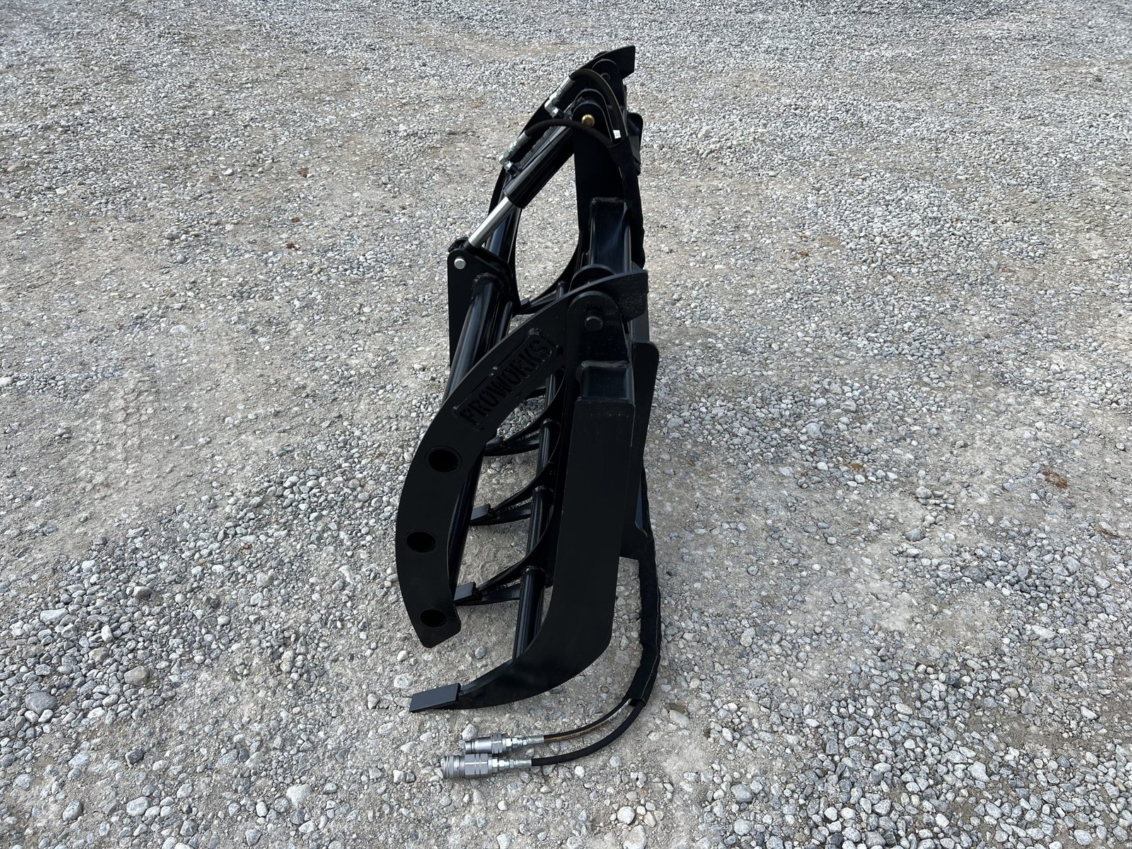 60″ Compact Tractor Root Rake Clam Grapple Attachment Fits Skid Steer Quick Attach - Image 8