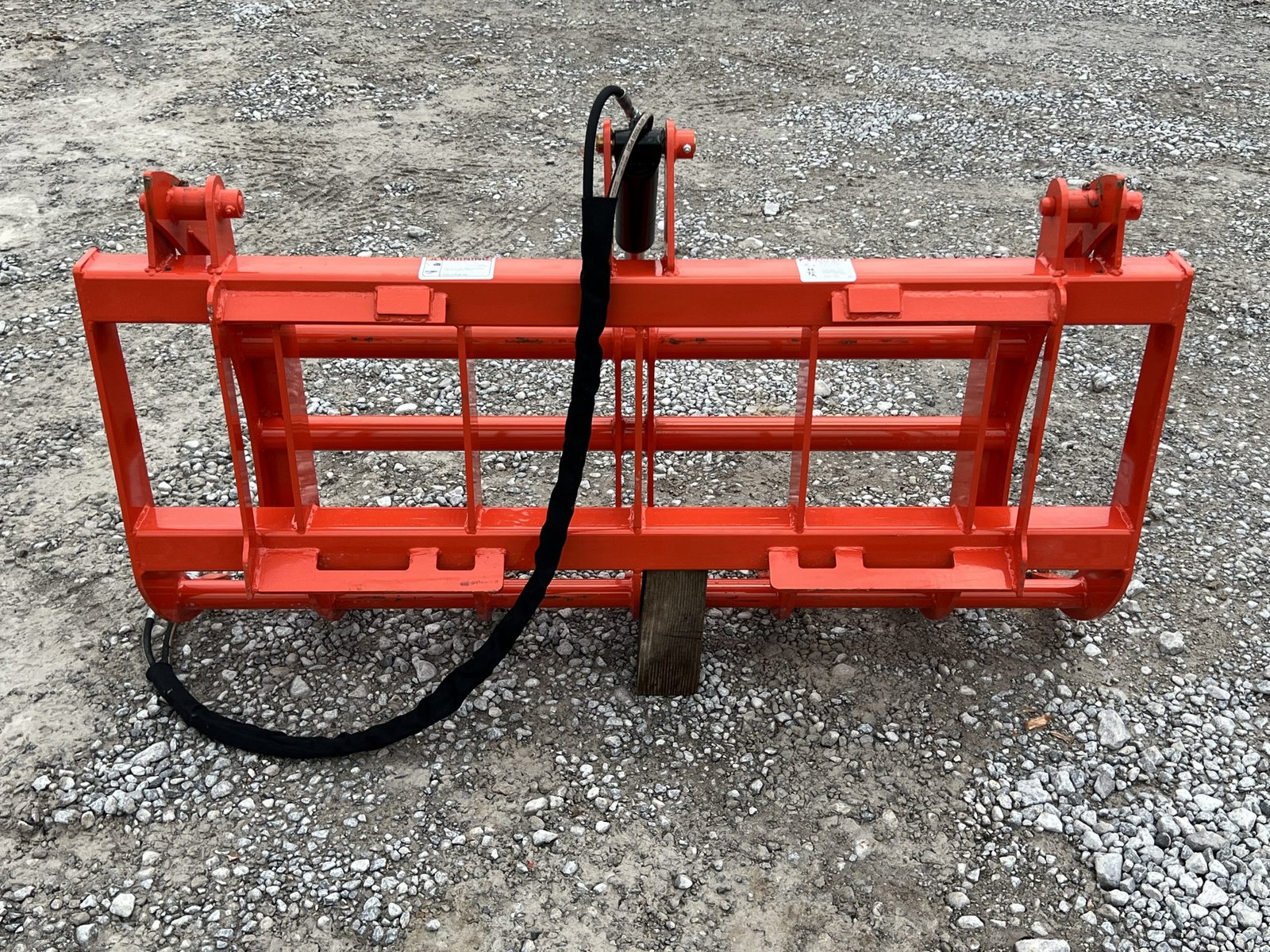 60″ Compact Tractor Root Rake Clam Grapple Attachment Fits Skid Steer Quick Attach - Image 5