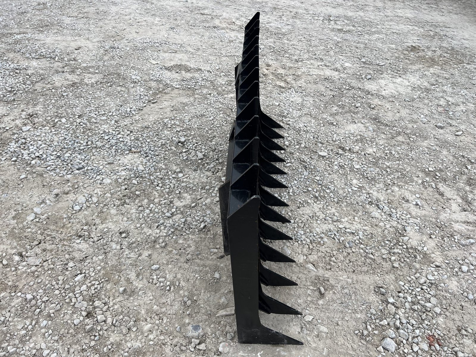 70″ Brush Root Debris Rake Attachment Fits Universal Skid Steer Quick Attach - Image 4