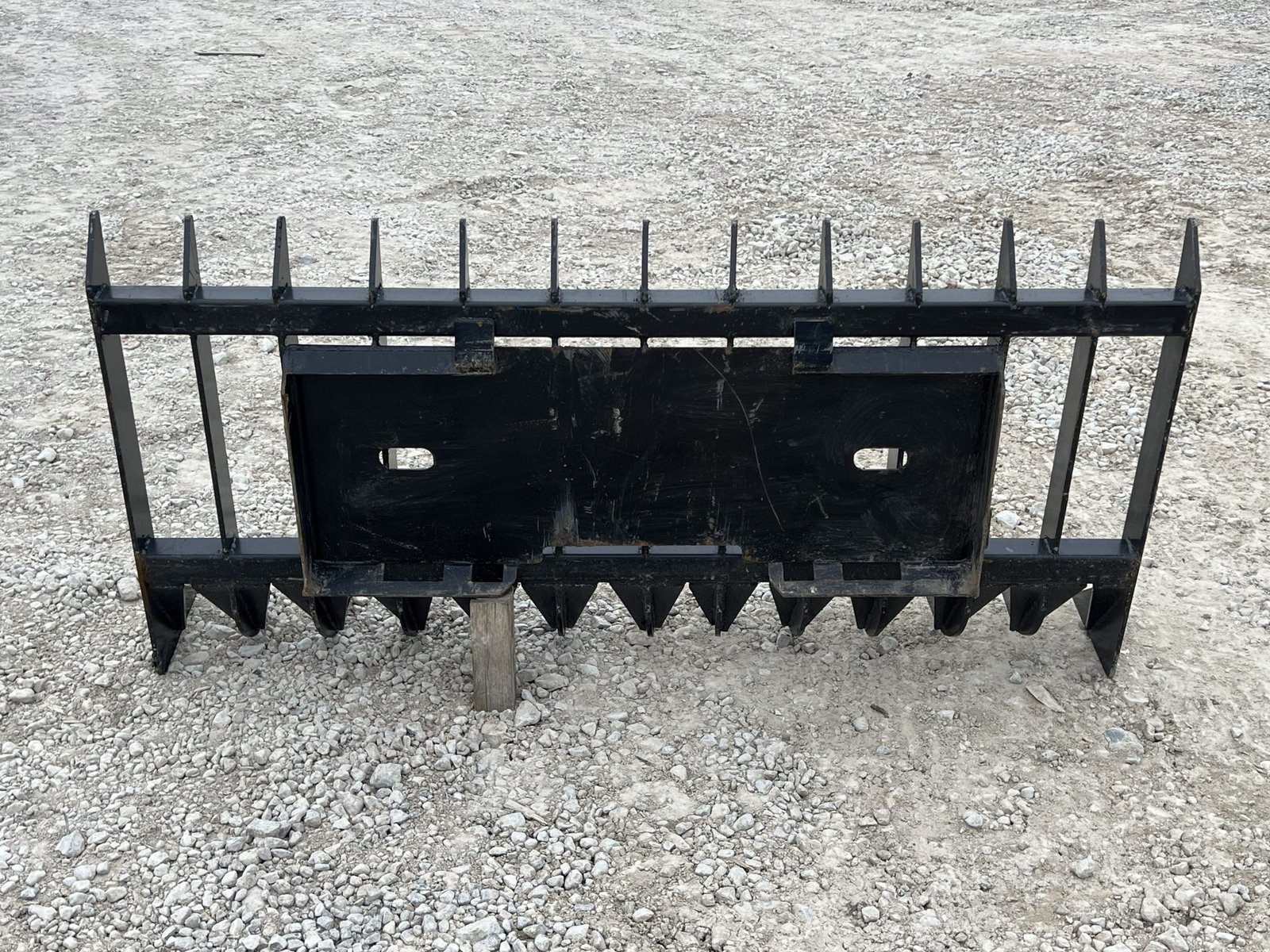 70″ Brush Root Debris Rake Attachment Fits Universal Skid Steer Quick Attach - Image 6