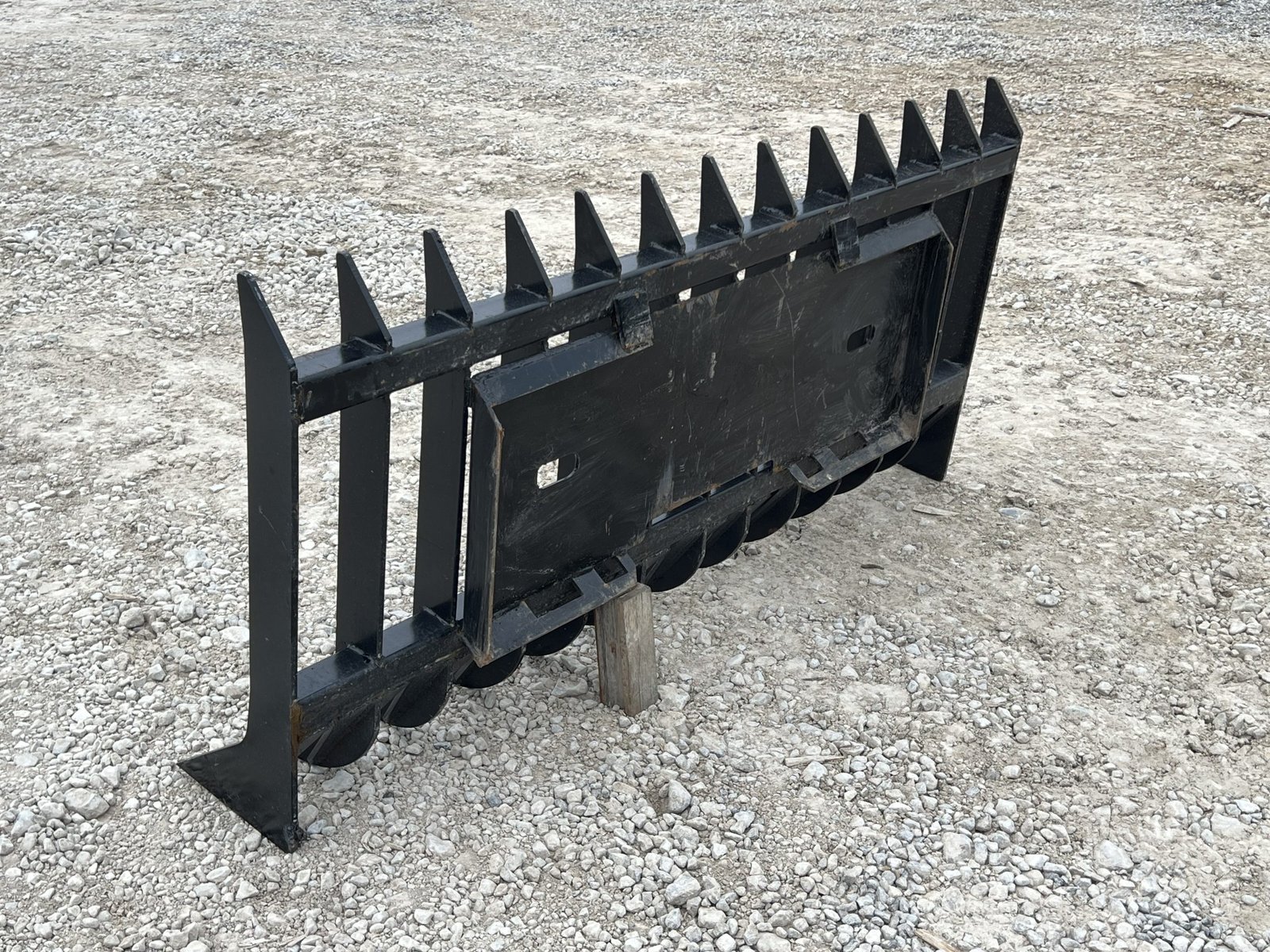 70″ Brush Root Debris Rake Attachment Fits Universal Skid Steer Quick Attach - Image 7