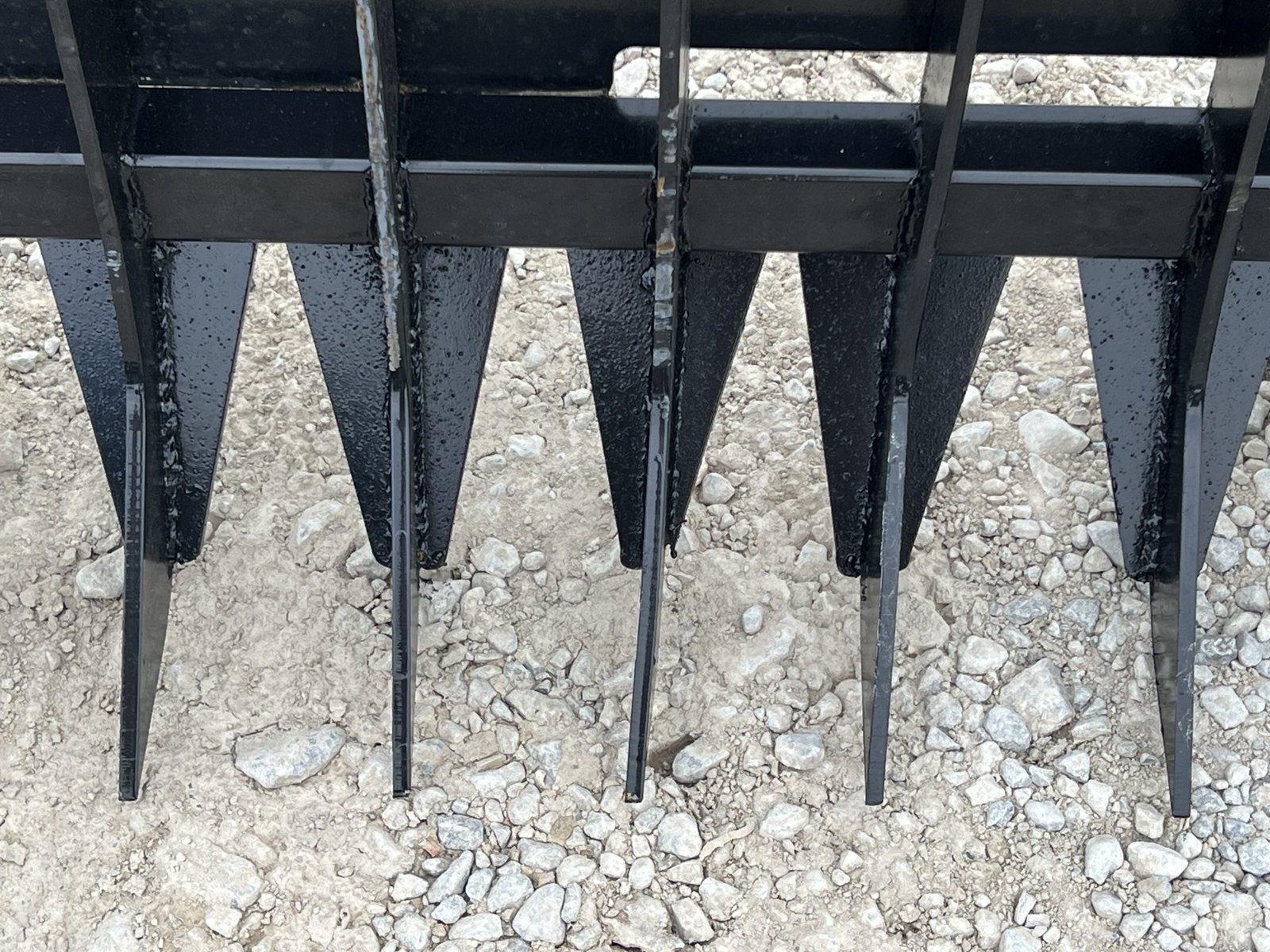 70″ Brush Root Debris Rake Attachment Fits Universal Skid Steer Quick Attach - Image 12