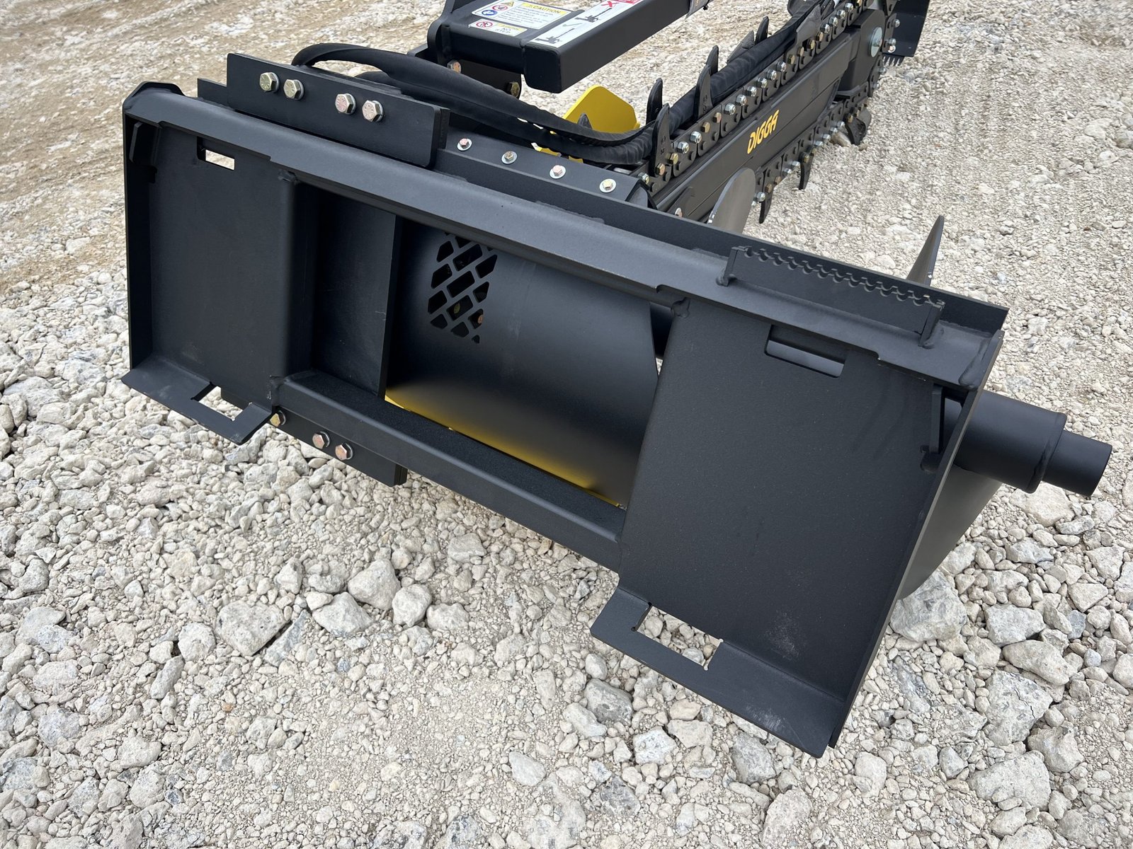 Digga 48″ x 6″ Bigfoot Combo Trencher Attachment Fits Skid Steer Quick Attach - Image 14