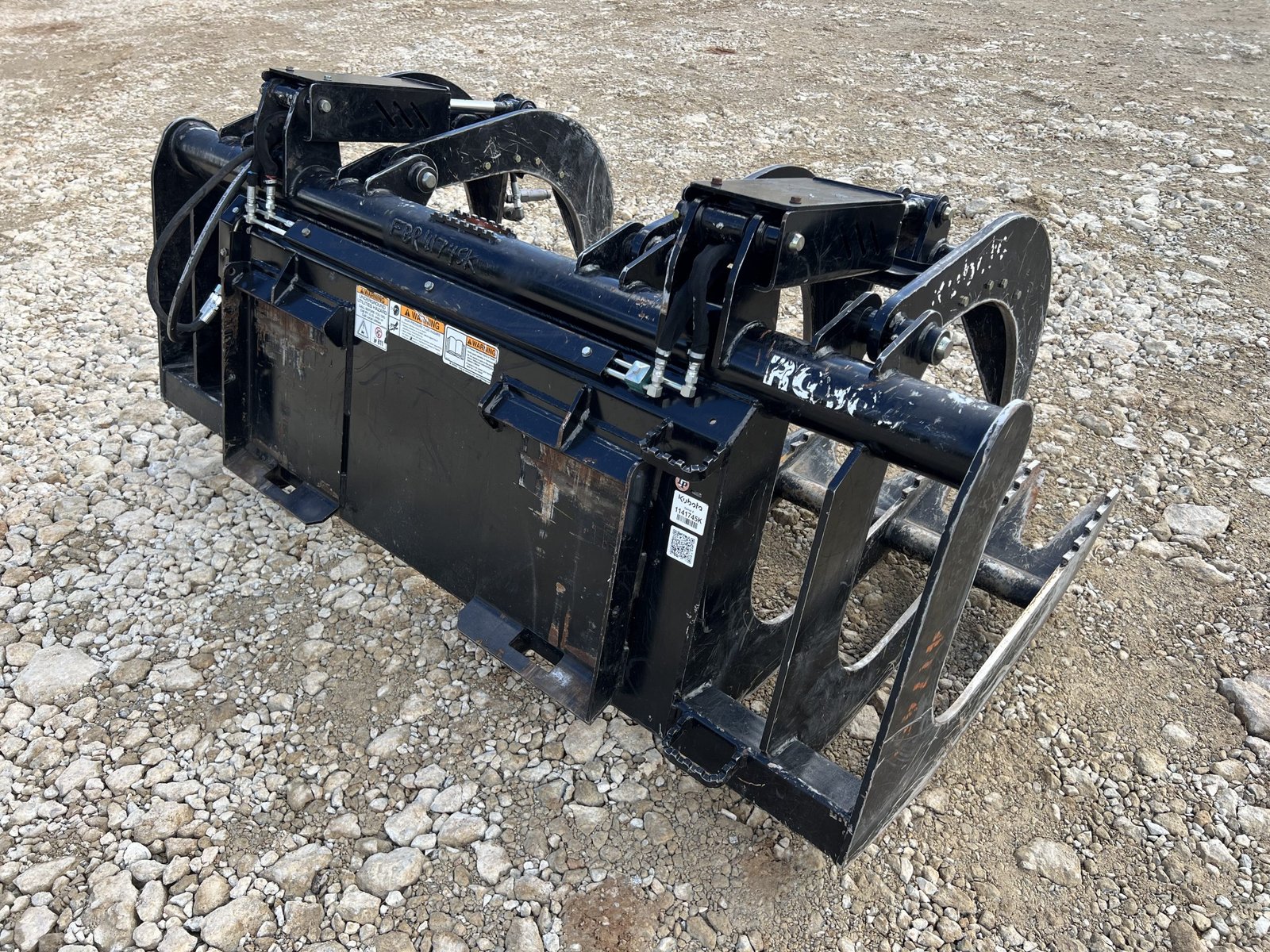2023 80″ RG3080 Root Rake Grapple Attachment Dual Cylinder Fits Kubota Skid Steer - Image 5