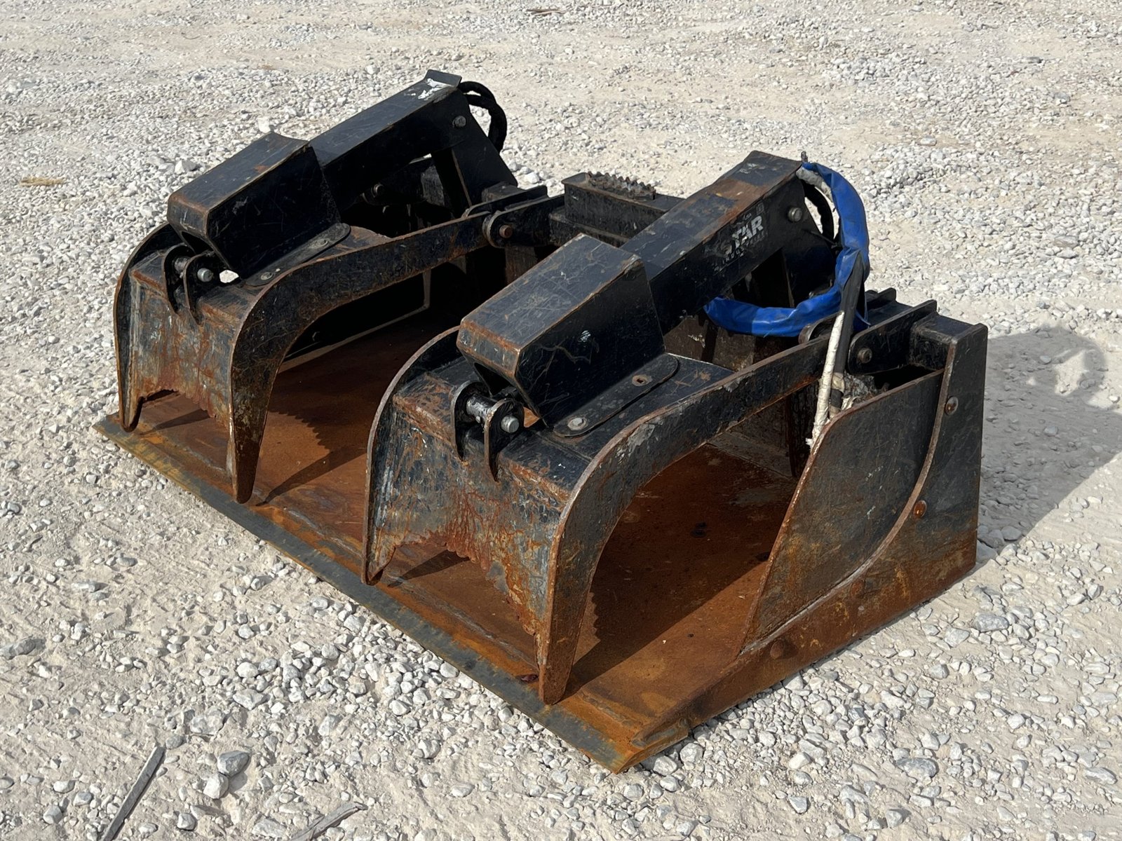 2022 66″ Star Industries Grapple Bucket Scrap Demolition Attachment Fits Skid Steer