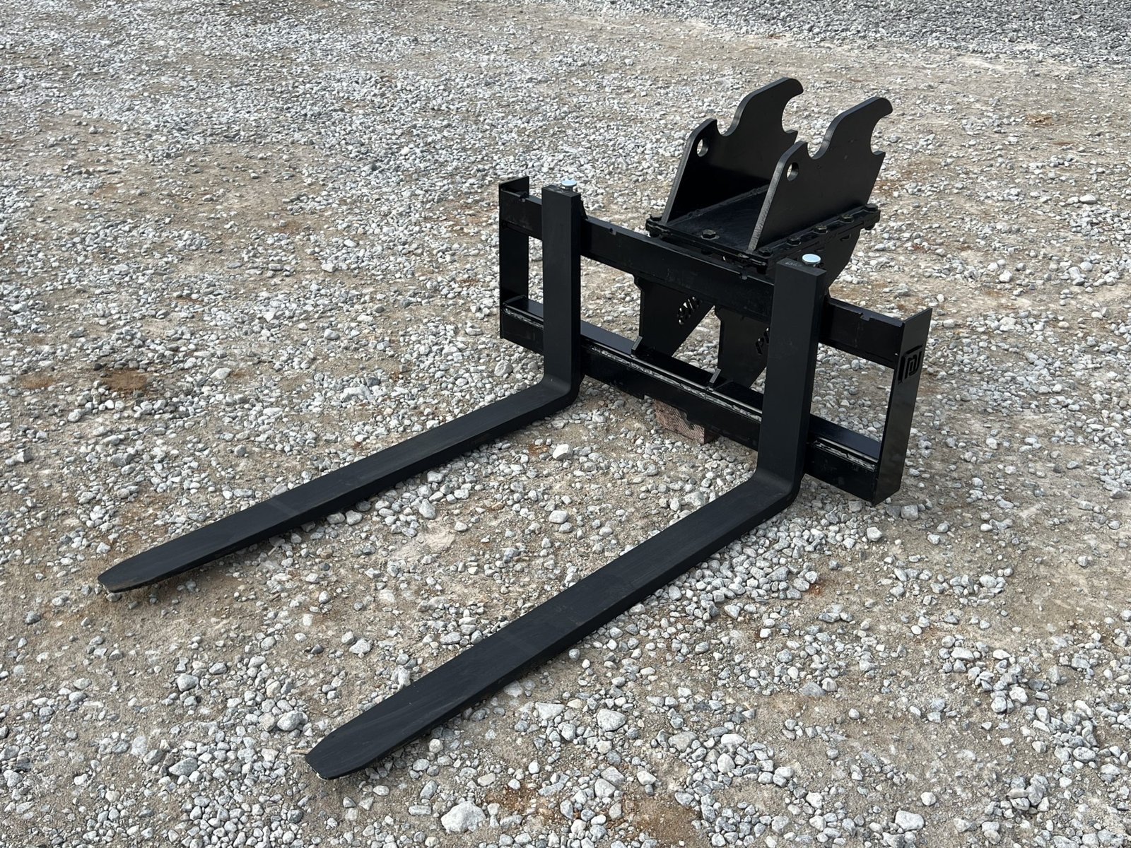 48″ 4,000 lb Pallet Forks Attachment Fits Kubota U55 KX057 KX191 Mini Excavator - Image 3