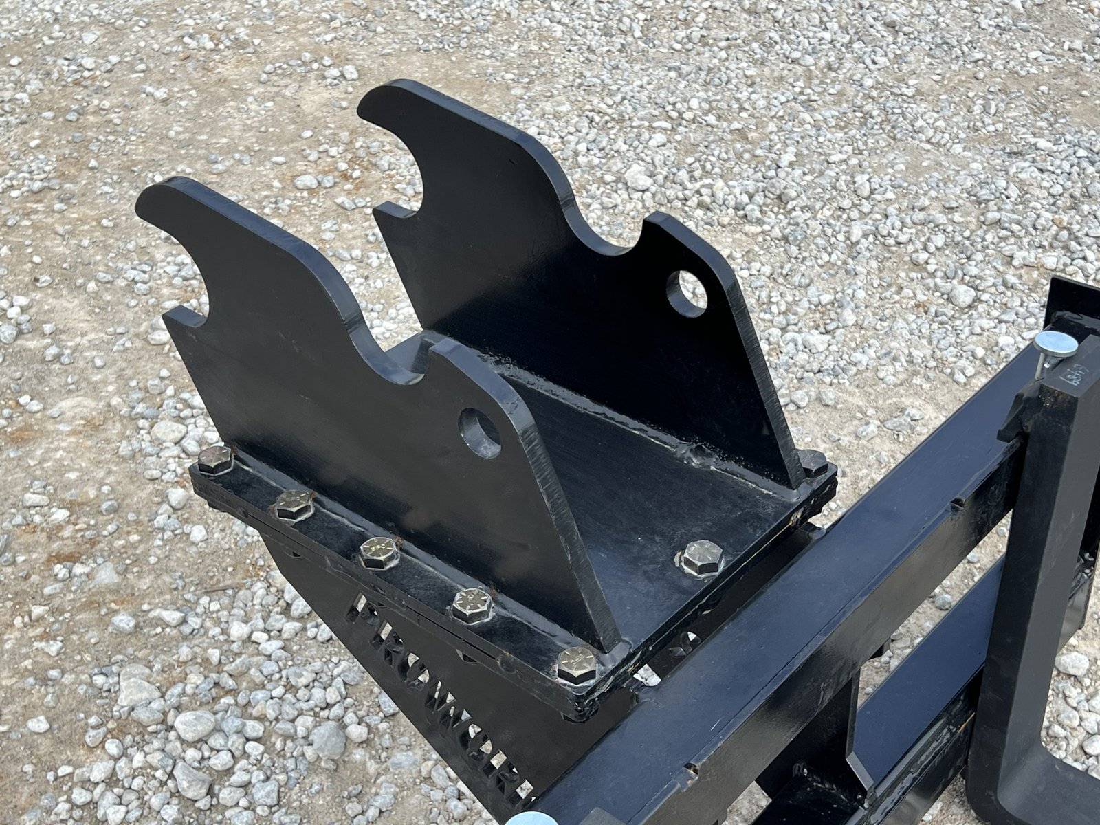 48″ 4,000 lb Pallet Forks Attachment Fits Kubota U55 KX057 KX191 Mini Excavator - Image 11