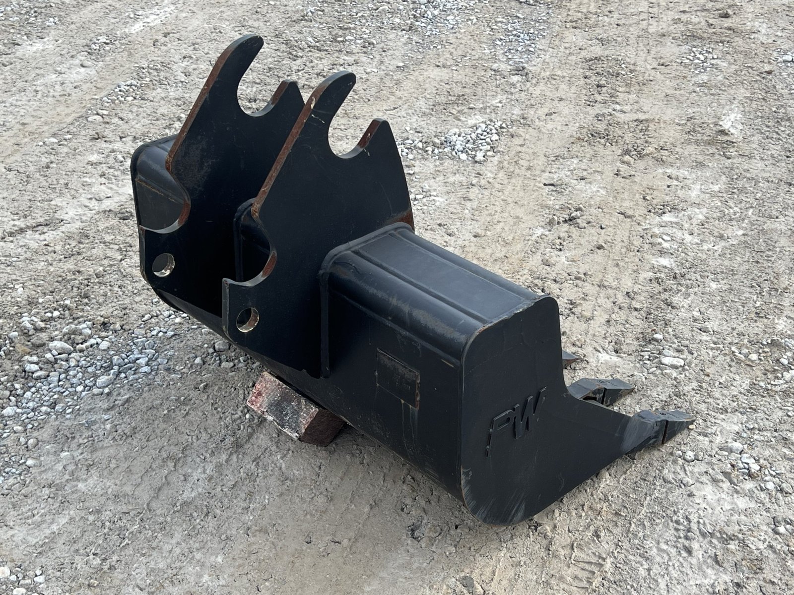 38″ Grave Cemetery Digging Tooth Bucket Fits Kubota U35 KX040 KX71 KX91 KX121 KX033 Excavator - Image 7