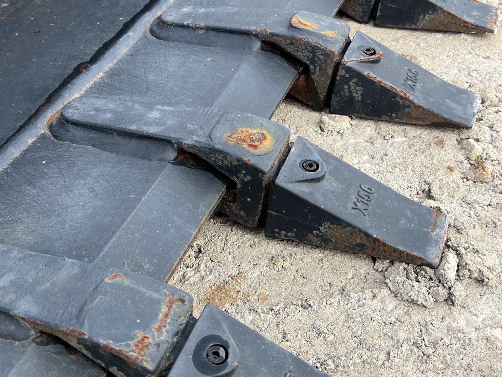 38″ Grave Cemetery Digging Tooth Bucket Fits Kubota U35 KX040 KX71 KX91 KX121 KX033 Excavator - Image 11