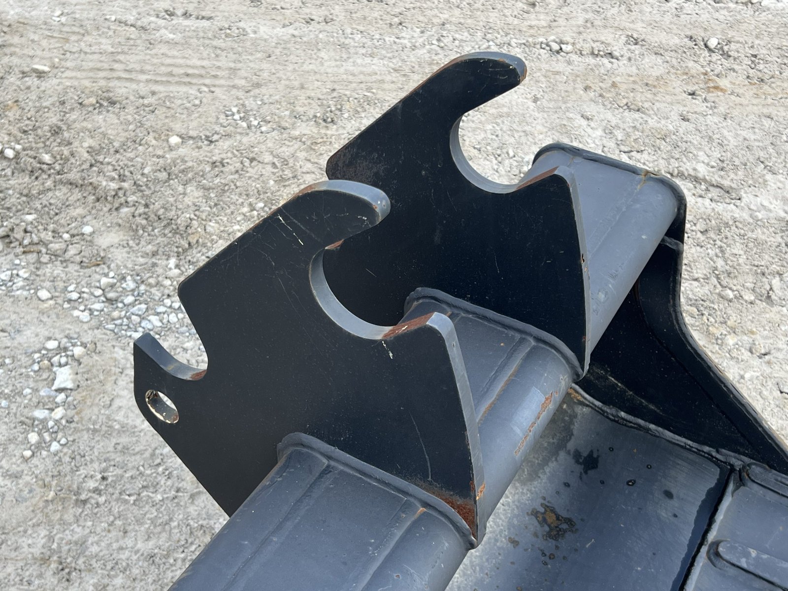 38″ Grave Cemetery Digging Tooth Bucket Fits Kubota U35 KX040 KX71 KX91 KX121 KX033 Excavator - Image 12