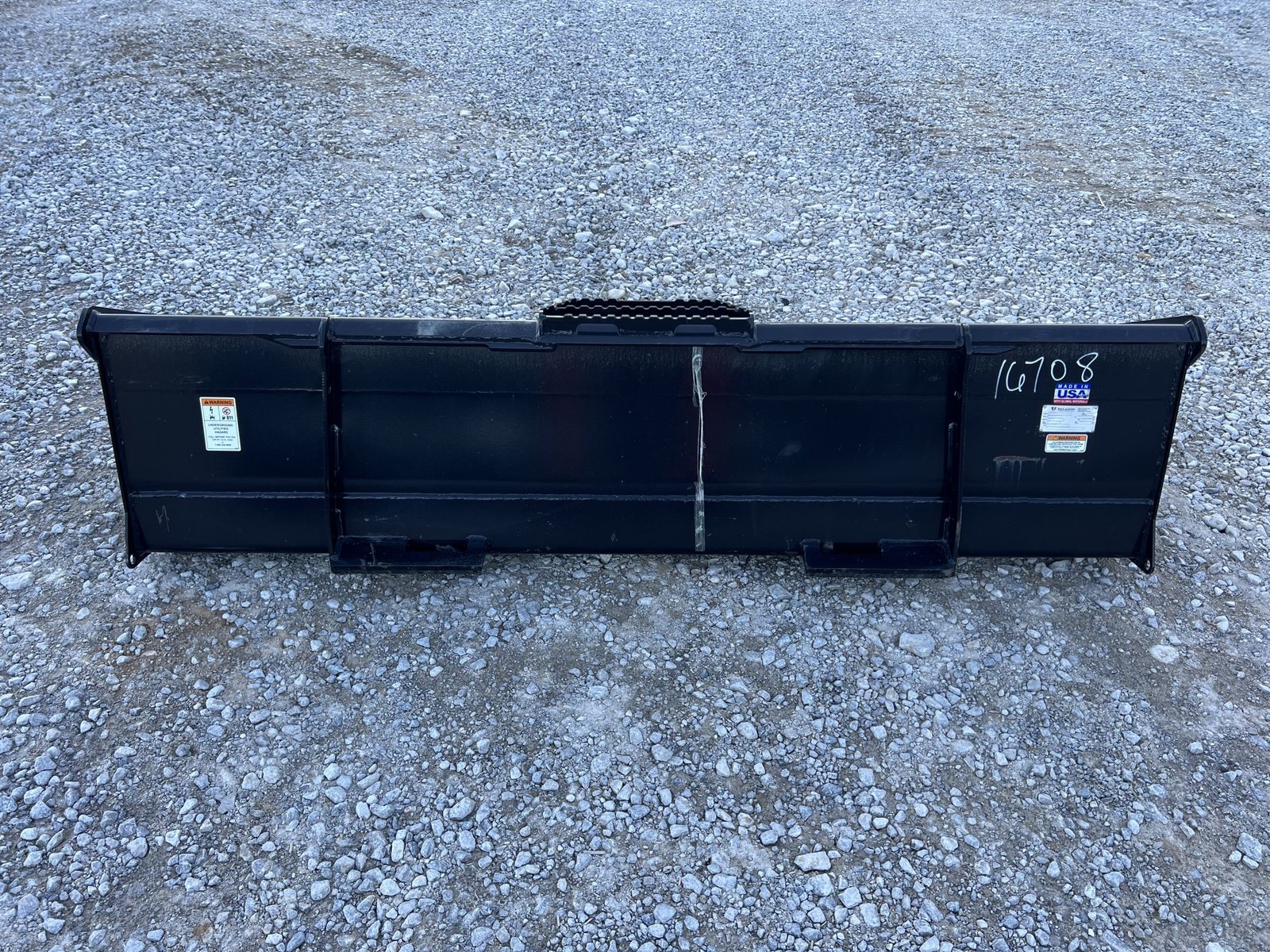 2023 78″ Paladin Bradco Smooth Low Profile Bucket Fits Skid Steer Loader - Image 6