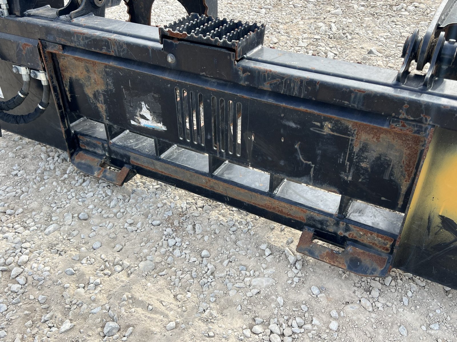 2021 CAT 84″ Industrial Root Rake Grapple Attachment Fits Skid Steer Loader - Image 13
