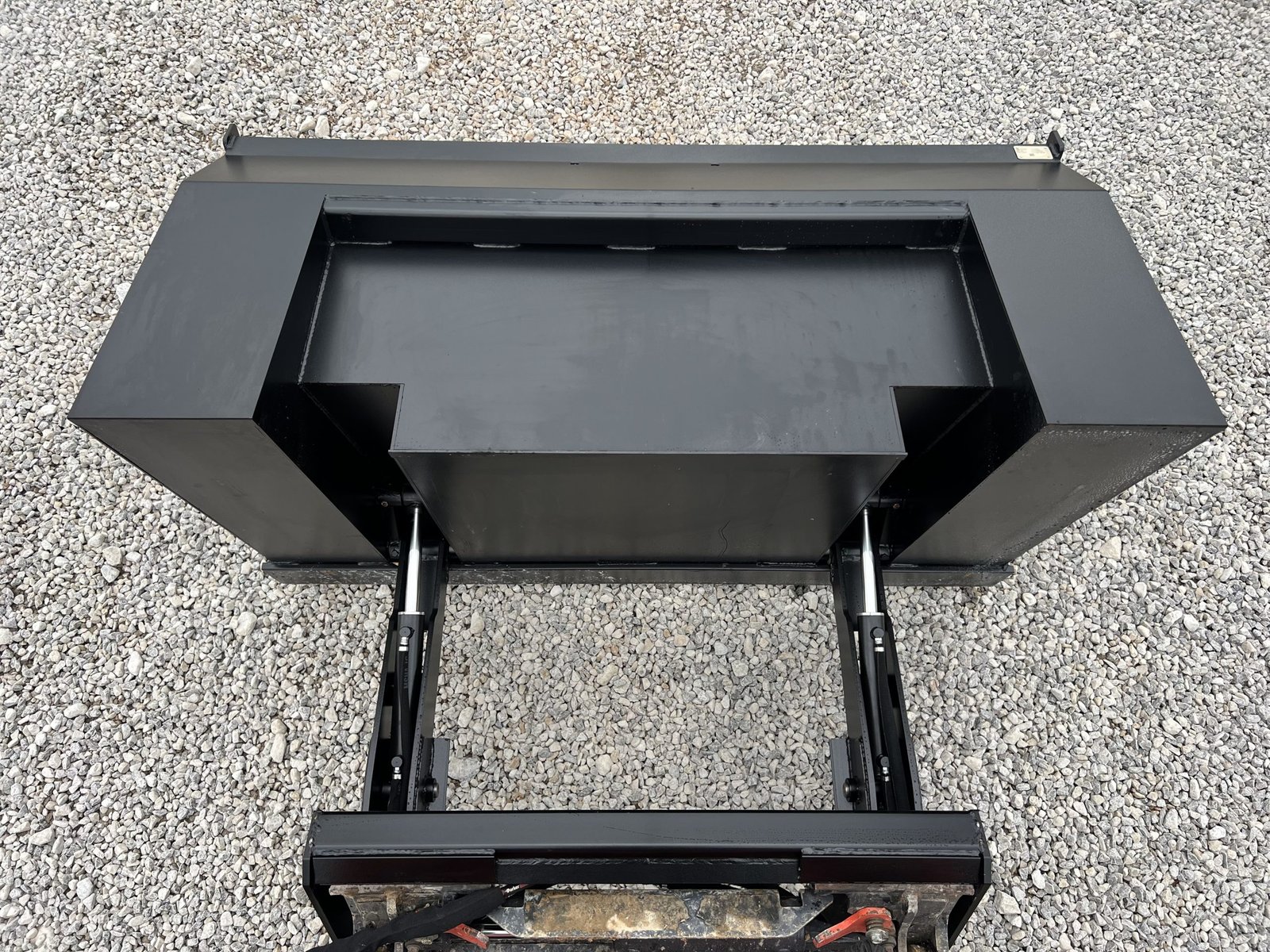 72″ High Front Dump Bucket Attachment Fits Skid Steer Quick Attach - Image 14