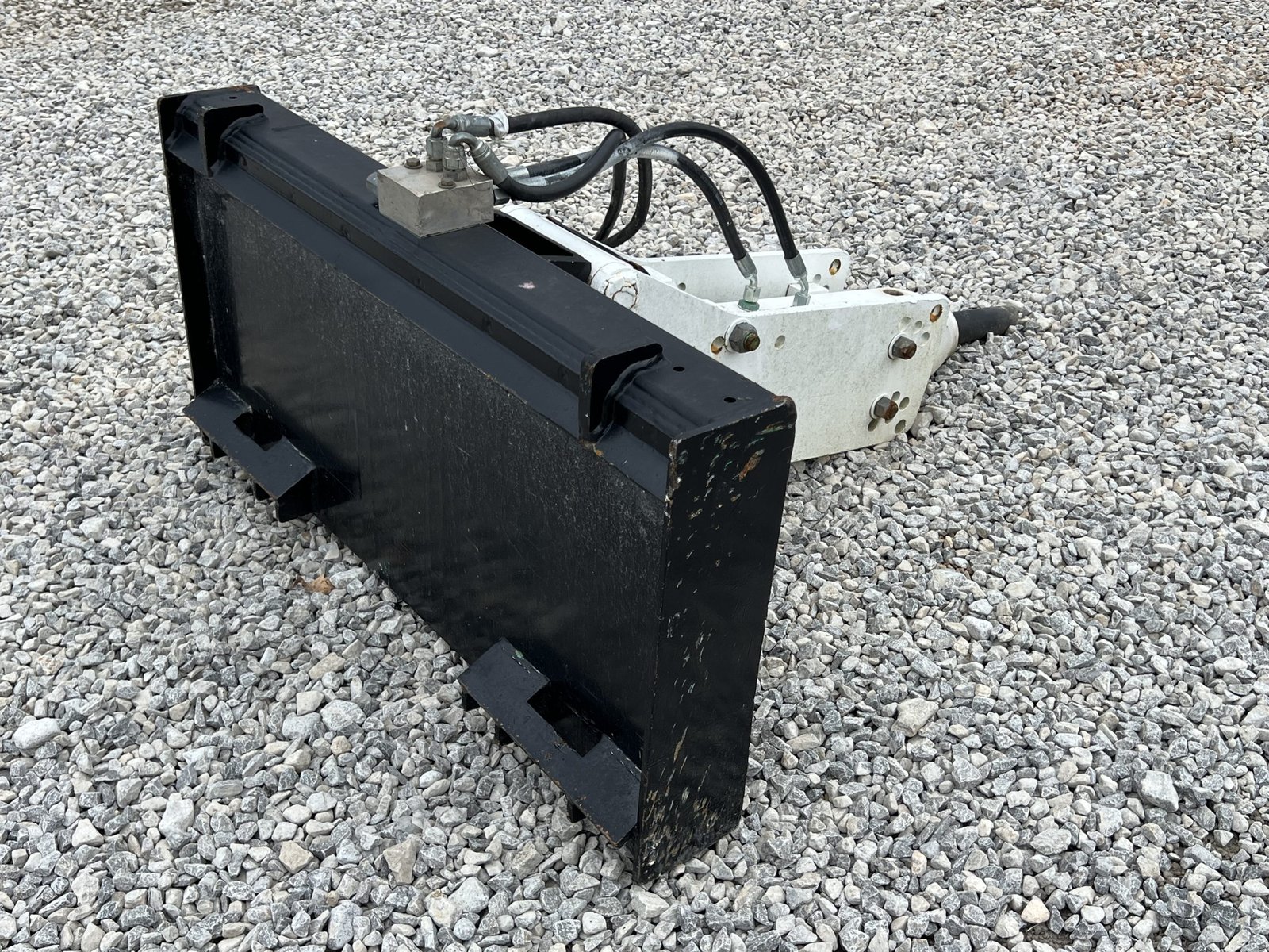 2016 FRD FX45A Hydraulic Concrete Breaker Hammer Attachment Fits Skid Steer - Image 5