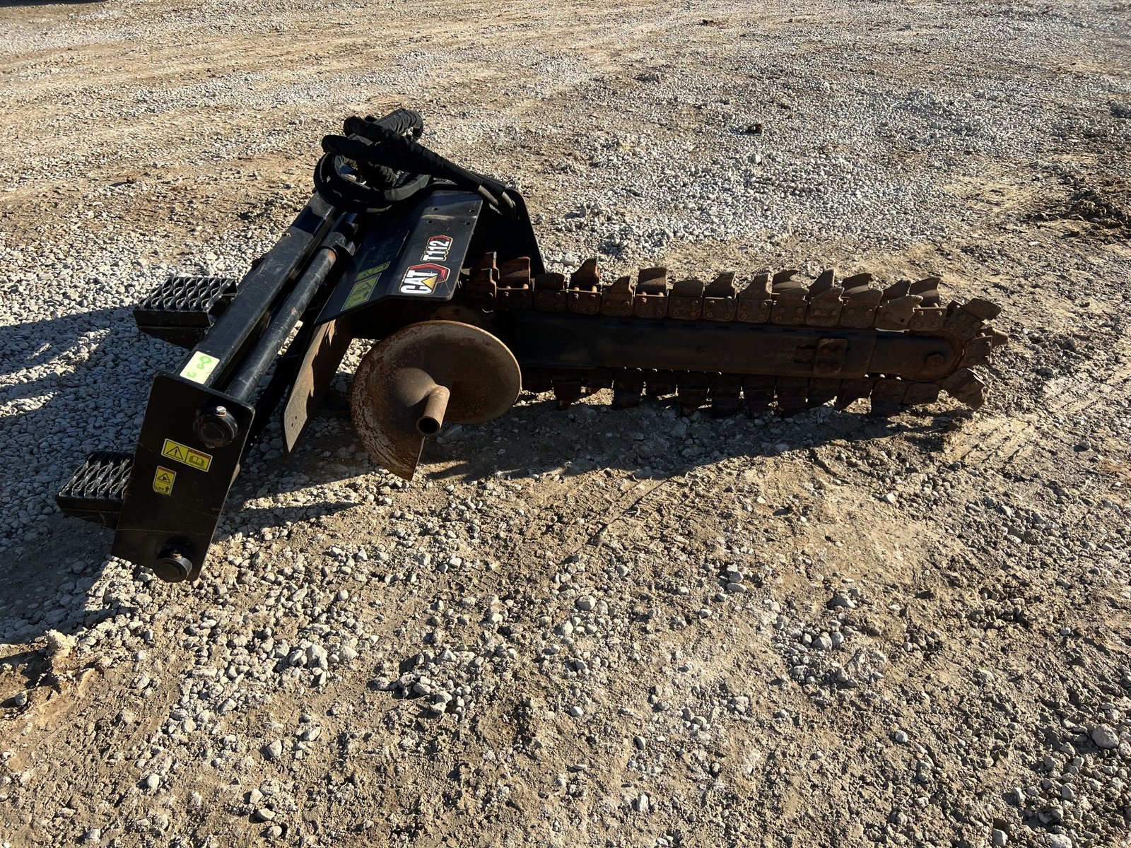 2021 CAT T112 48″ x 6″ Trencher Attachment Combo Chain Fits Skid Steer - Image 4