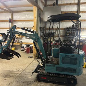 Dig Master DM200 Mini Excavator Kubota Diesel Engine