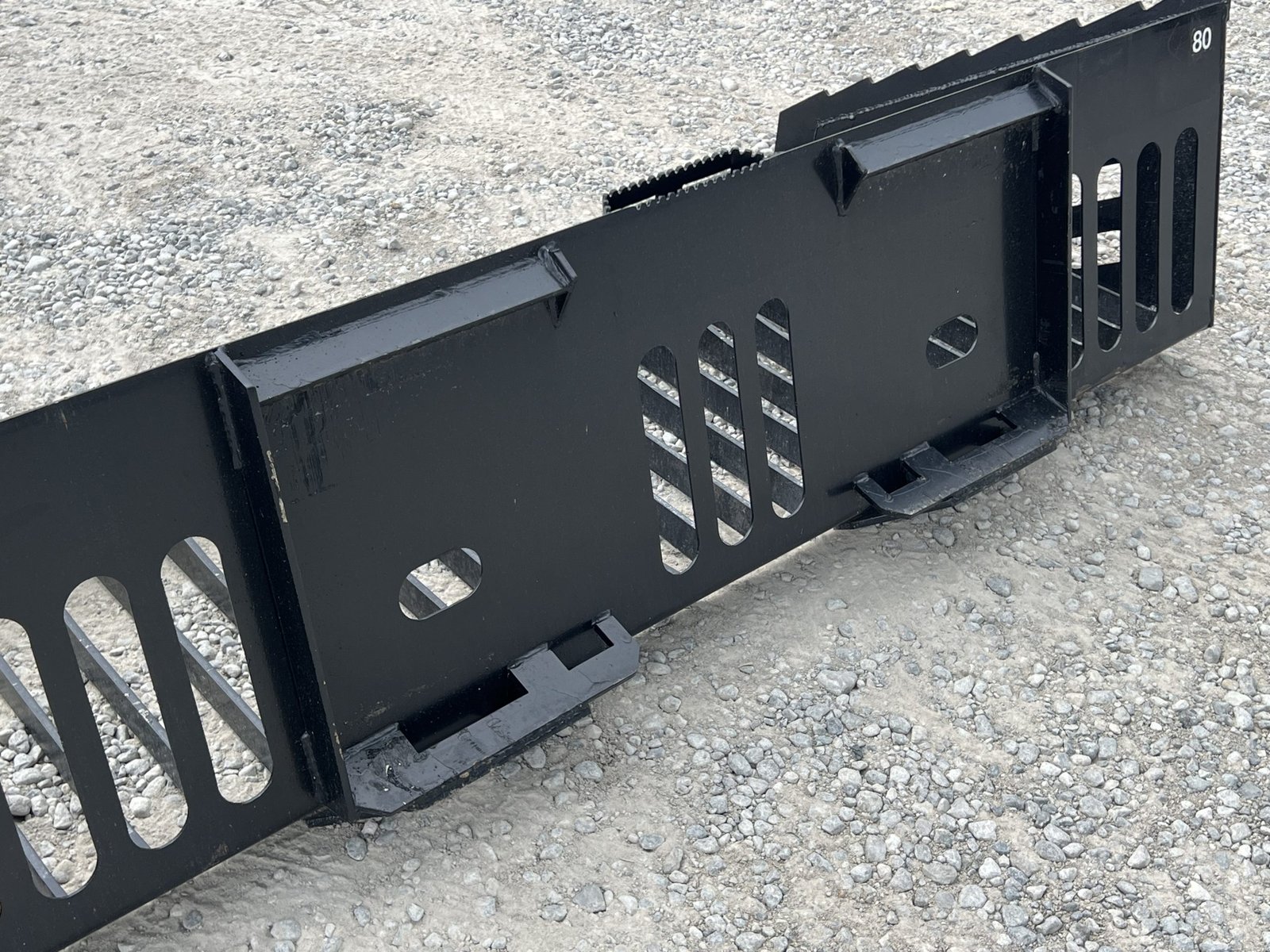80″ Heavy Duty Skeleton Rock Bucket Attachment Fits Skid Steer Quick Attach - Image 10