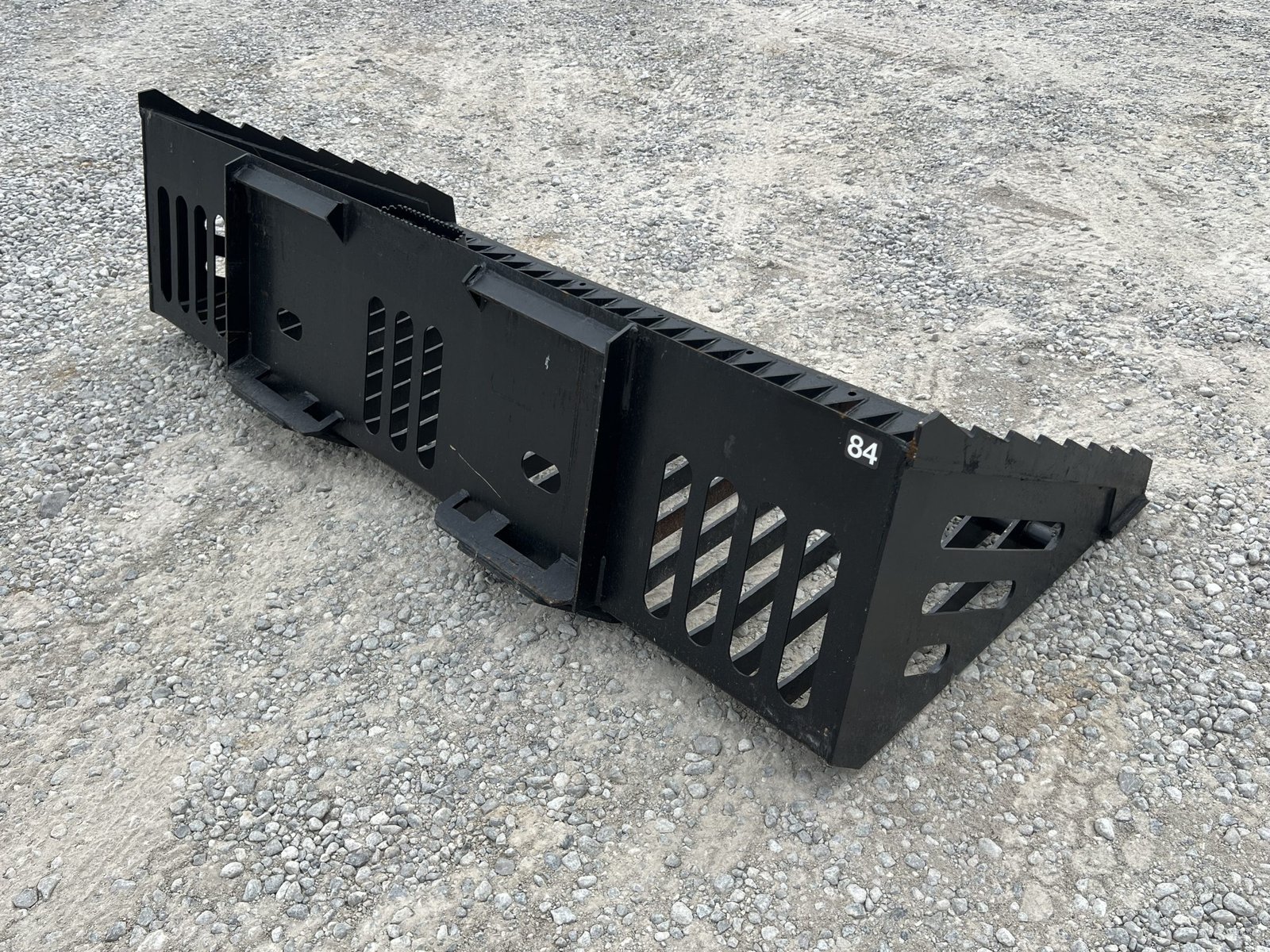 84″ Heavy Duty Skeleton Rock Bucket Attachment Fits Skid Steer Quick Attach - Image 5