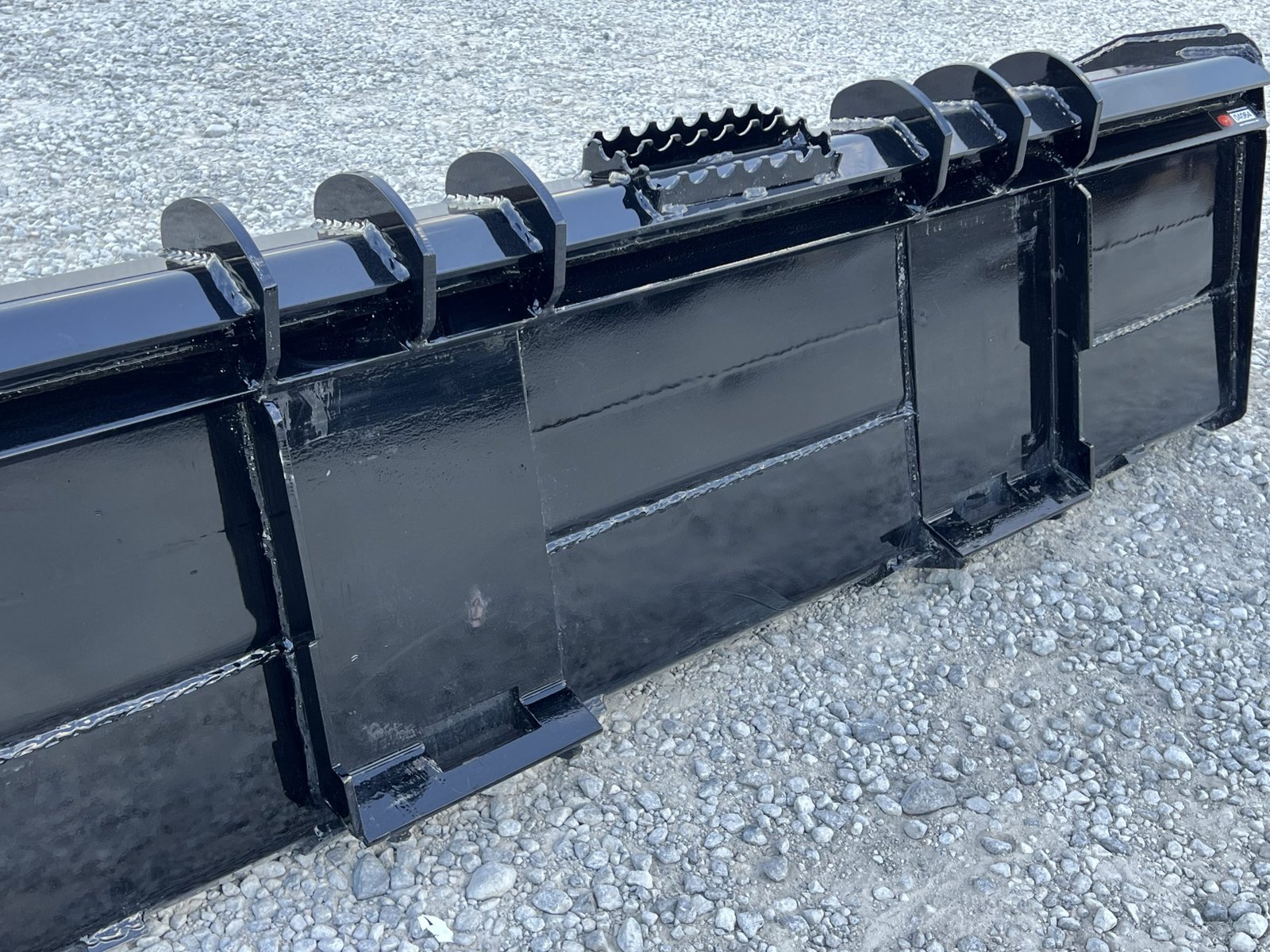 XHD 84″ Severe Duty Smooth Bucket with Bolt On Cutting Edge Fits Compact Track Loader - Image 12