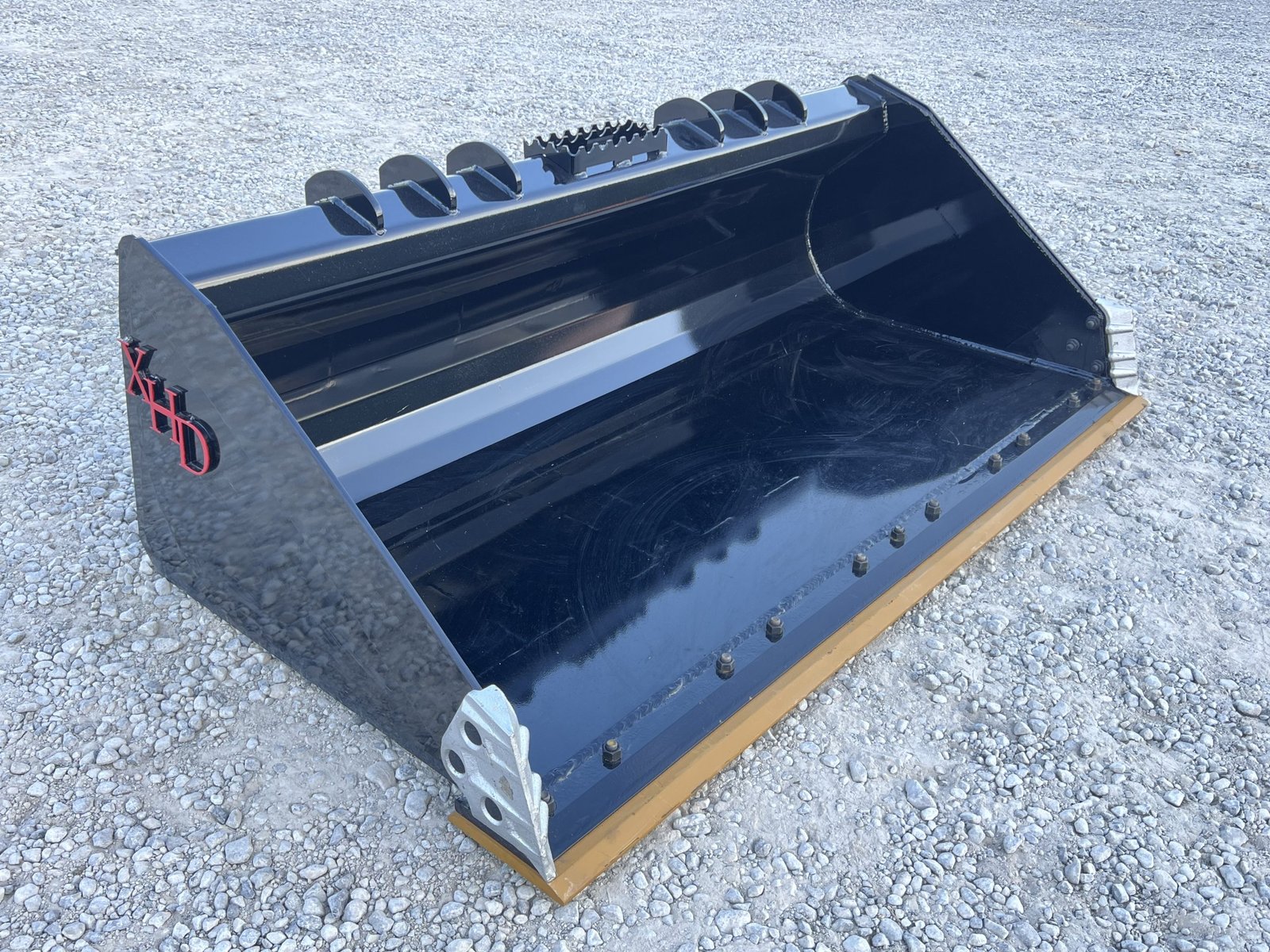 XHD 73″ Severe Duty Smooth Bucket with Bolt On Cutting Edge Fits Compact Track Loader