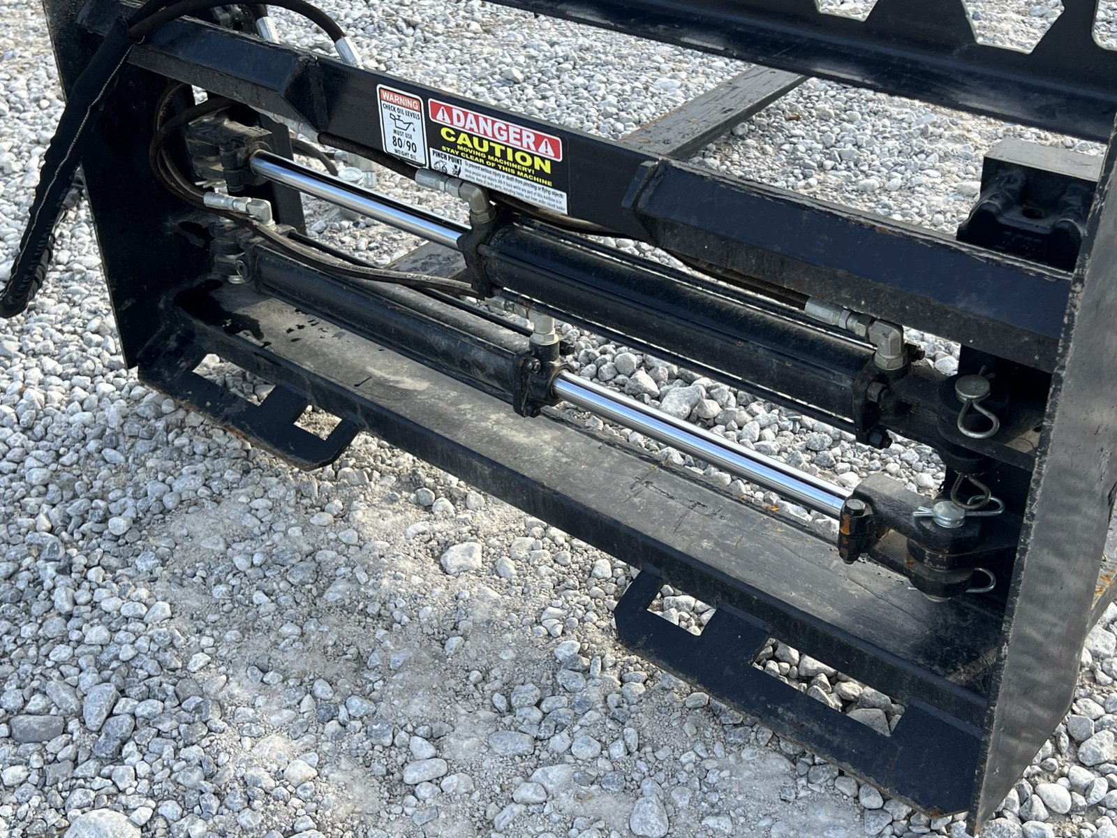 48″ Hydraulic Pallet Forks Fork Positioner Fits Skid Steer Tractor Quick Attach - Image 9