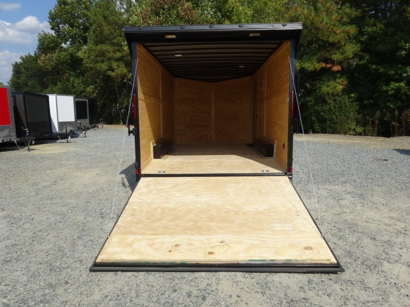 2026 Cynergy 8.5×16 Enclosed Pro Series Slant-V Blackout Ramp 10K - Image 5